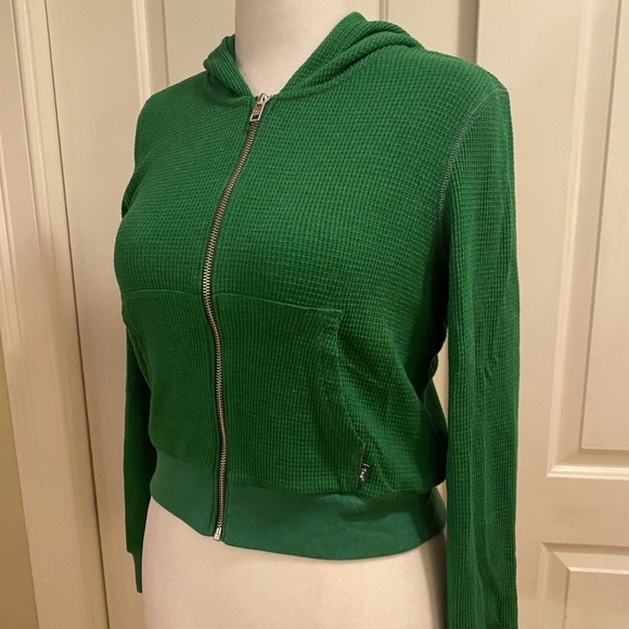 Aritzia Tops - Aritzia Tna Green Waffle Hoodie 🍀